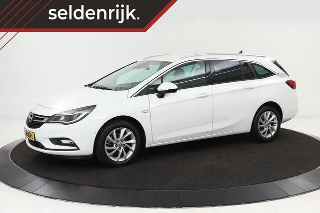 Photo 1 : Opel Astra 2019 Essence