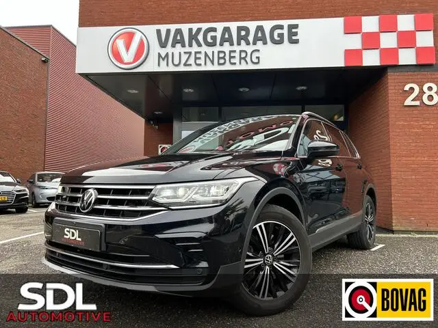 Photo 1 : Volkswagen Tiguan 2021 Hybrid