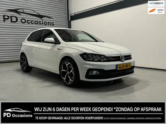 Photo 1 : Volkswagen Polo 2020 Petrol