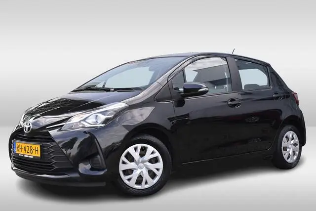 Photo 1 : Toyota Yaris 2017 Petrol