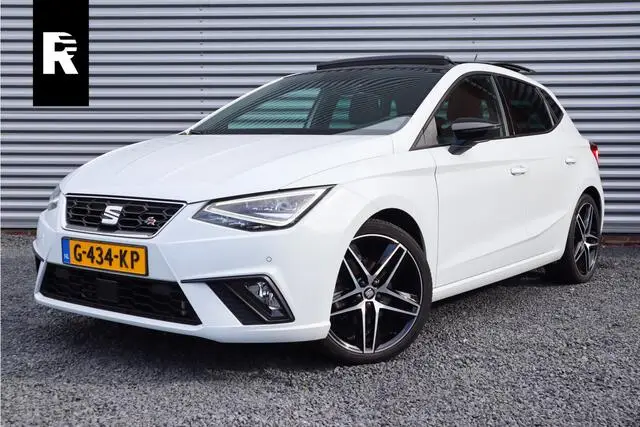 Photo 1 : Seat Ibiza 2019 Essence