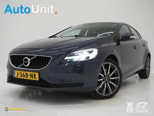 Photo 1 : Volvo V40 2018 Petrol