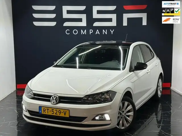 Photo 1 : Volkswagen Polo 2018 Petrol