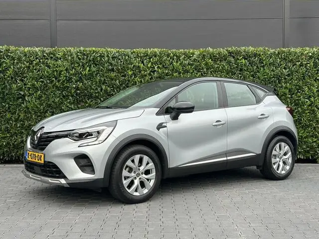 Photo 1 : Renault Captur 2020 Petrol