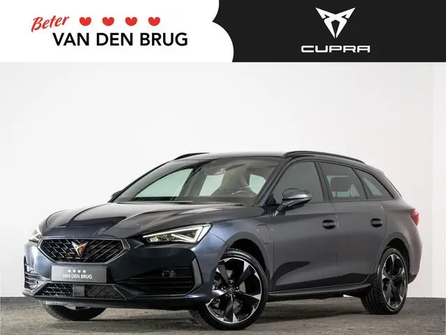 Photo 1 : Cupra Leon 2022 Hybride