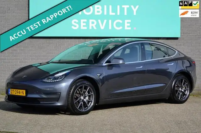 Photo 1 : Tesla Model 3 2019 Electric