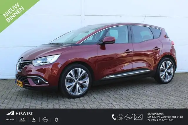 Photo 1 : Renault Scenic 2018 Essence