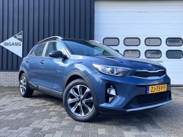 Photo 1 : Kia Stonic 2019 Petrol