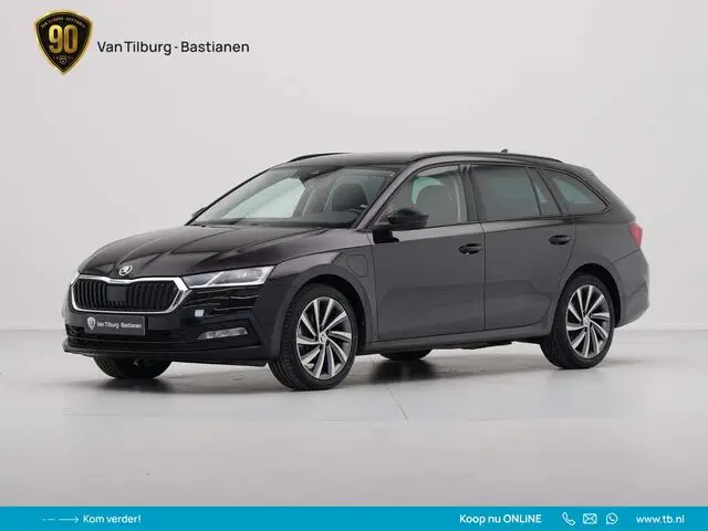 Photo 1 : Skoda Octavia 2022 Hybrid