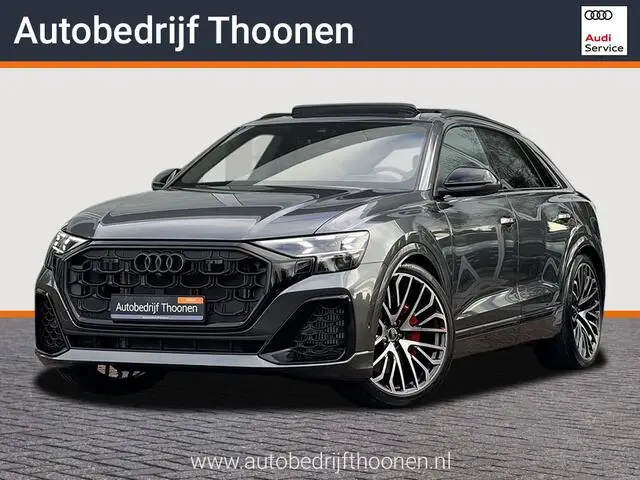 Photo 1 : Audi Q8 2024 Hybride