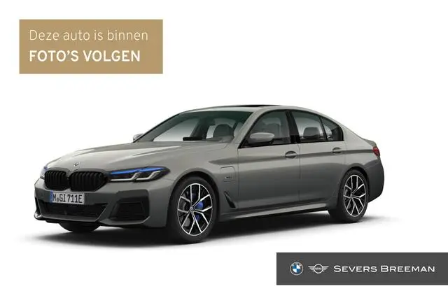 Photo 1 : Bmw Serie 5 2022 Hybrid