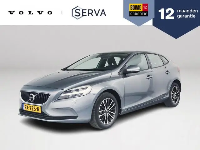 Photo 1 : Volvo V40 2018 Petrol