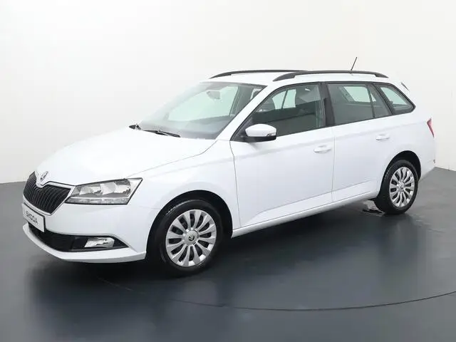 Photo 1 : Skoda Fabia 2020 Petrol