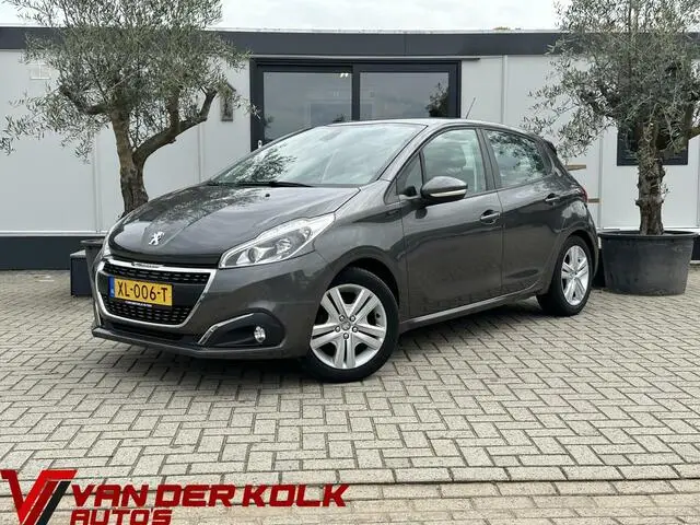 Photo 1 : Peugeot 208 2019 Essence