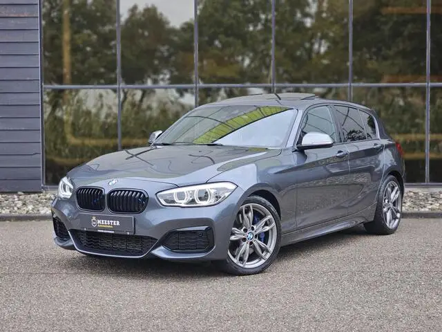 Photo 1 : Bmw Serie 1 2015 Petrol