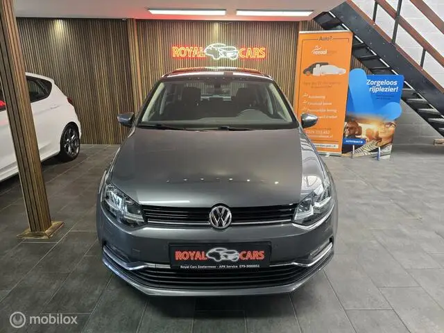 Photo 1 : Volkswagen Polo 2016 Essence