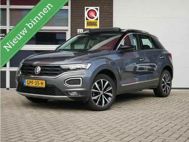 Photo 1 : Volkswagen T-roc 2019 Petrol