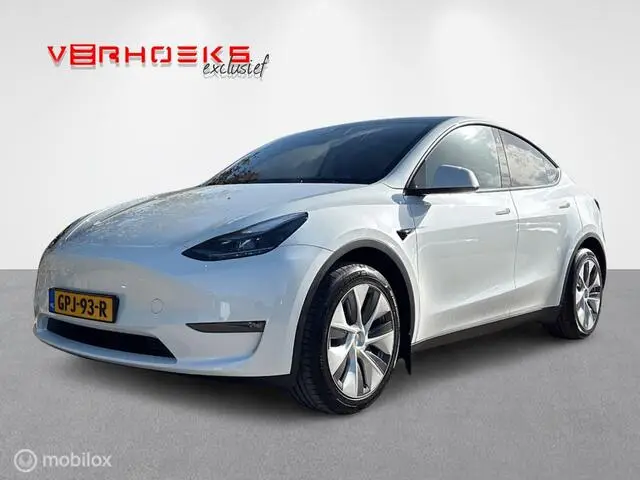 Photo 1 : Tesla Model Y 2023 Électrique