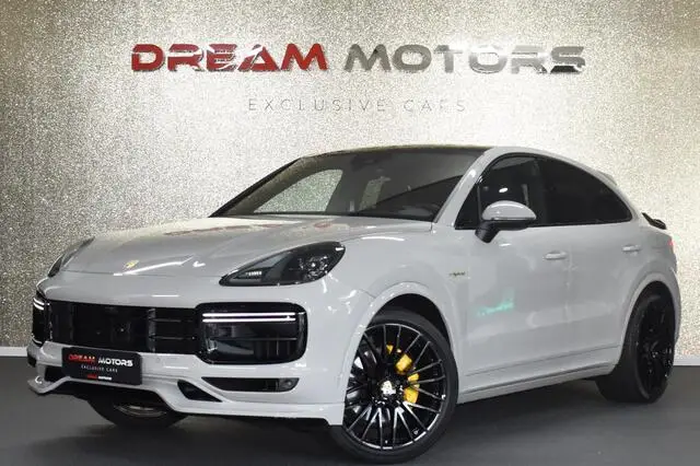 Photo 1 : Porsche Cayenne 2023 Hybride