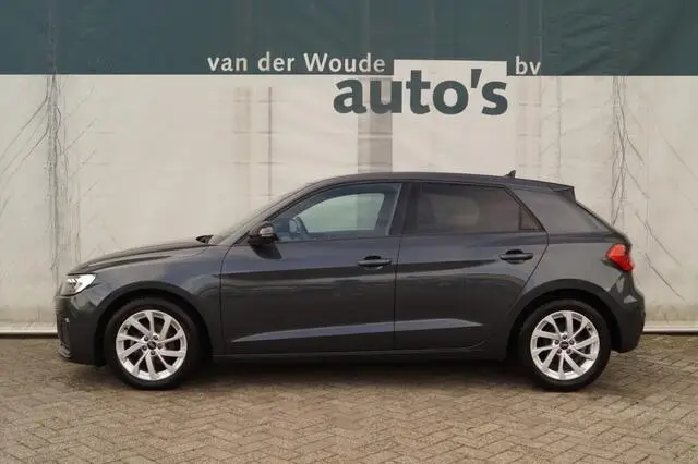 Photo 1 : Audi A1 2023 Petrol