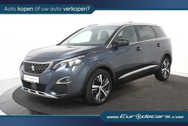 Photo 1 : Peugeot 5008 2019 Essence