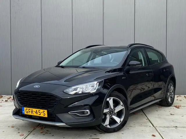 Photo 1 : Ford Focus 2021 Petrol