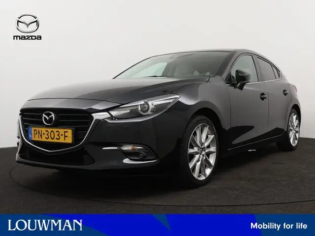 Photo 1 : Mazda 3 2017 Petrol