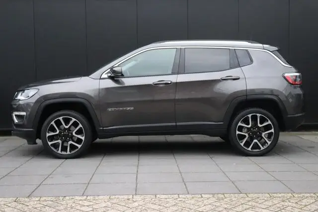 Photo 1 : Jeep Compass 2018 Essence