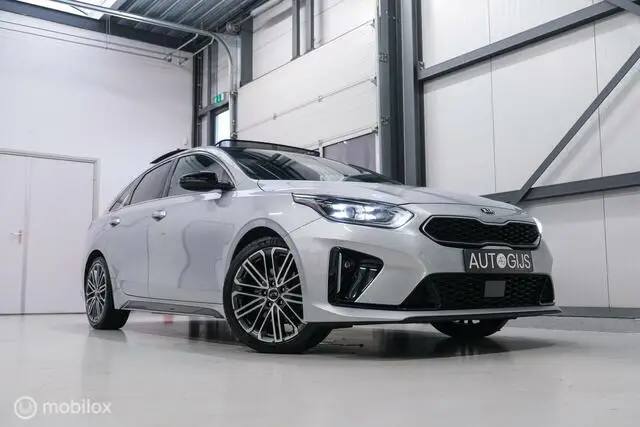 Photo 1 : Kia Ceed 2020 Petrol