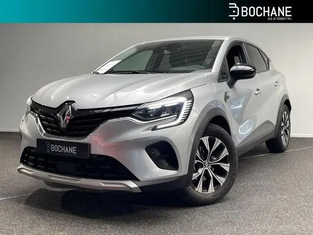 Photo 1 : Renault Captur 2022 Hybride