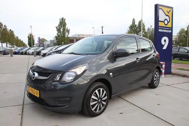 Photo 1 : Opel Karl 2019 Essence