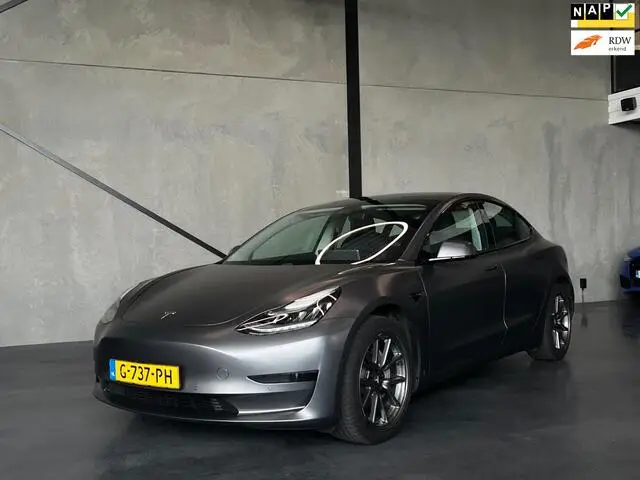 Photo 1 : Tesla Model 3 2019 Électrique