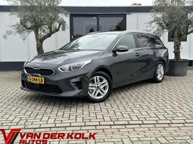 Photo 1 : Kia Ceed 2019 Petrol