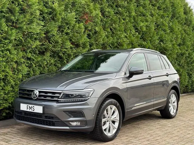 Photo 1 : Volkswagen Tiguan 2019 Essence