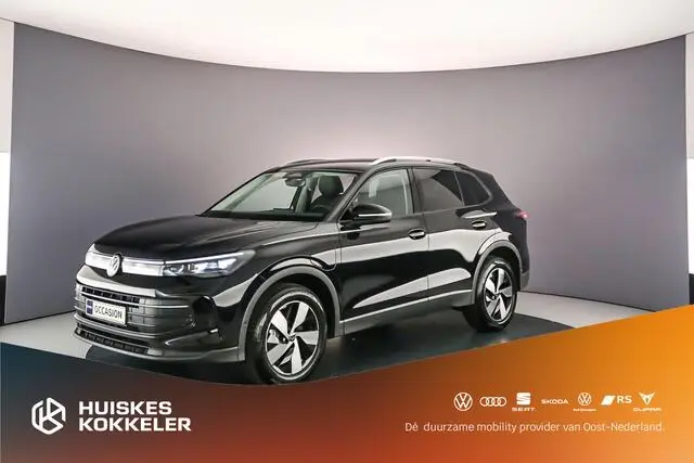 Photo 1 : Volkswagen Tiguan 2024 Hybrid