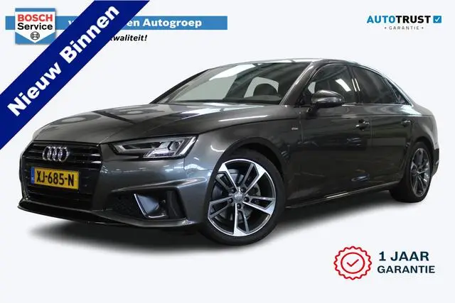 Photo 1 : Audi A4 2019 Petrol