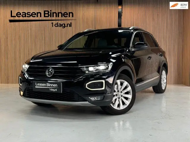 Photo 1 : Volkswagen T-roc 2019 Petrol