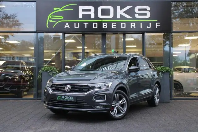 Photo 1 : Volkswagen T-roc 2019 Essence