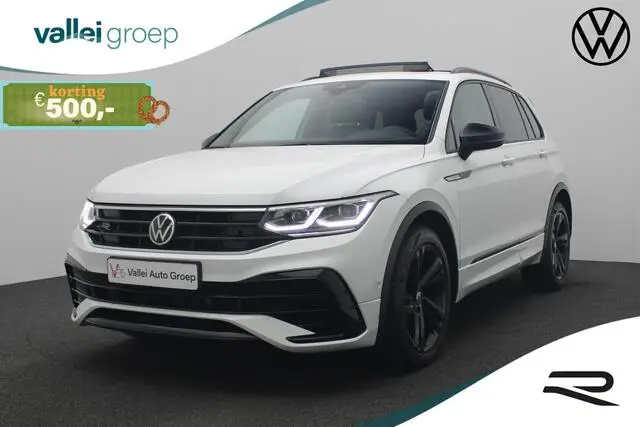 Photo 1 : Volkswagen Tiguan 2021 Essence