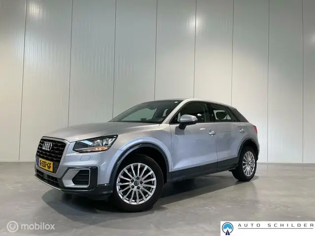 Photo 1 : Audi Q2 2019 Petrol