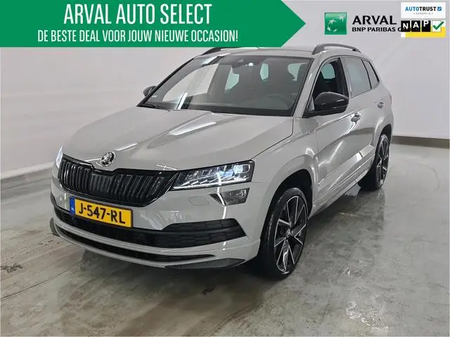 Photo 1 : Skoda Karoq 2020 Essence