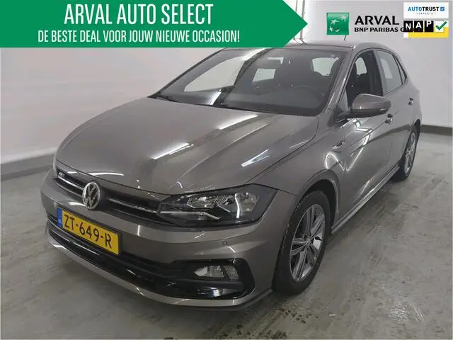 Photo 1 : Volkswagen Polo 2019 Essence