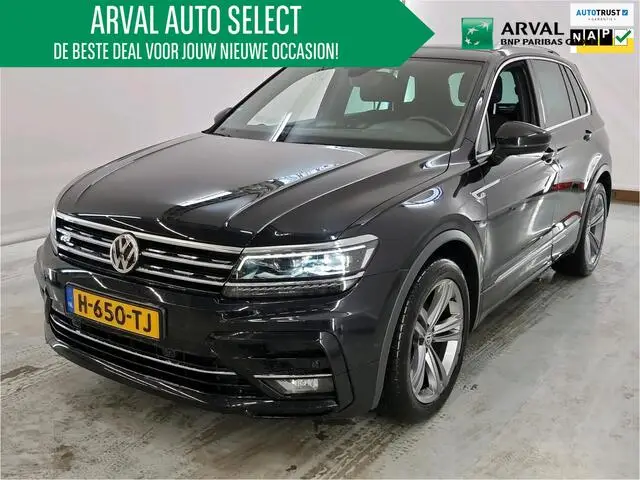 Photo 1 : Volkswagen Tiguan 2020 Petrol