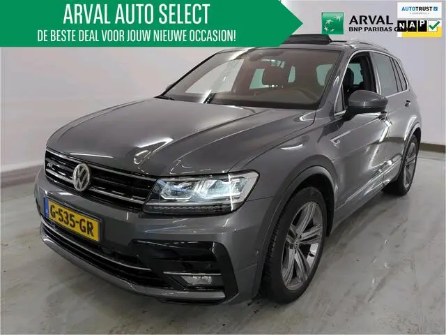 Photo 1 : Volkswagen Tiguan 2019 Petrol