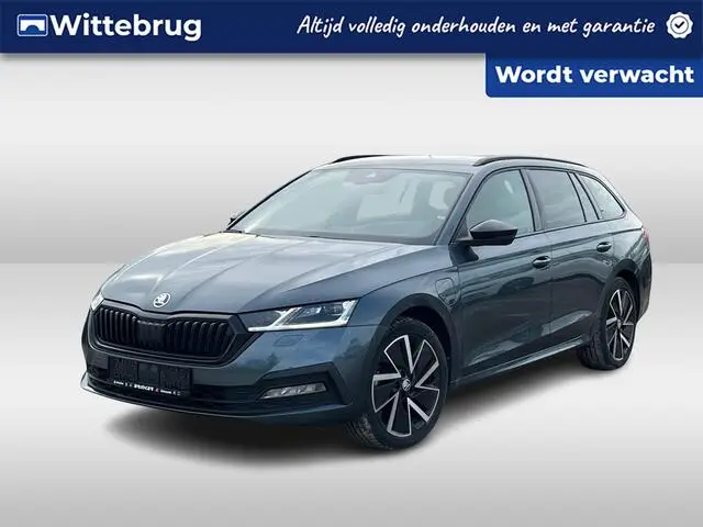 Photo 1 : Skoda Octavia 2021 Hybrid