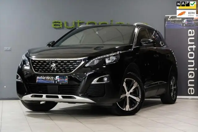 Photo 1 : Peugeot 3008 2019 Essence