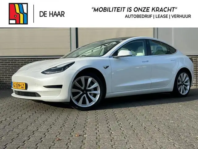 Photo 1 : Tesla Model 3 2019 Électrique