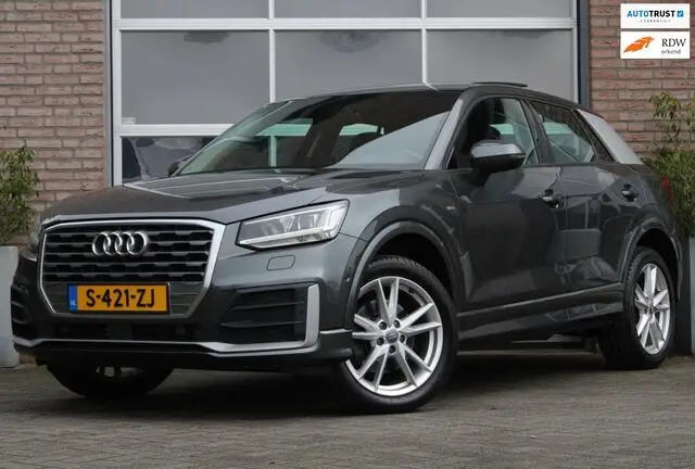 Photo 1 : Audi Q2 2017 Essence