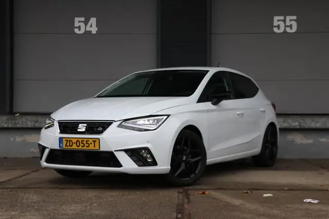 Photo 1 : Seat Ibiza 2019 Petrol