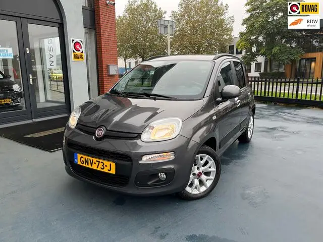 Photo 1 : Fiat Panda 2018 Petrol